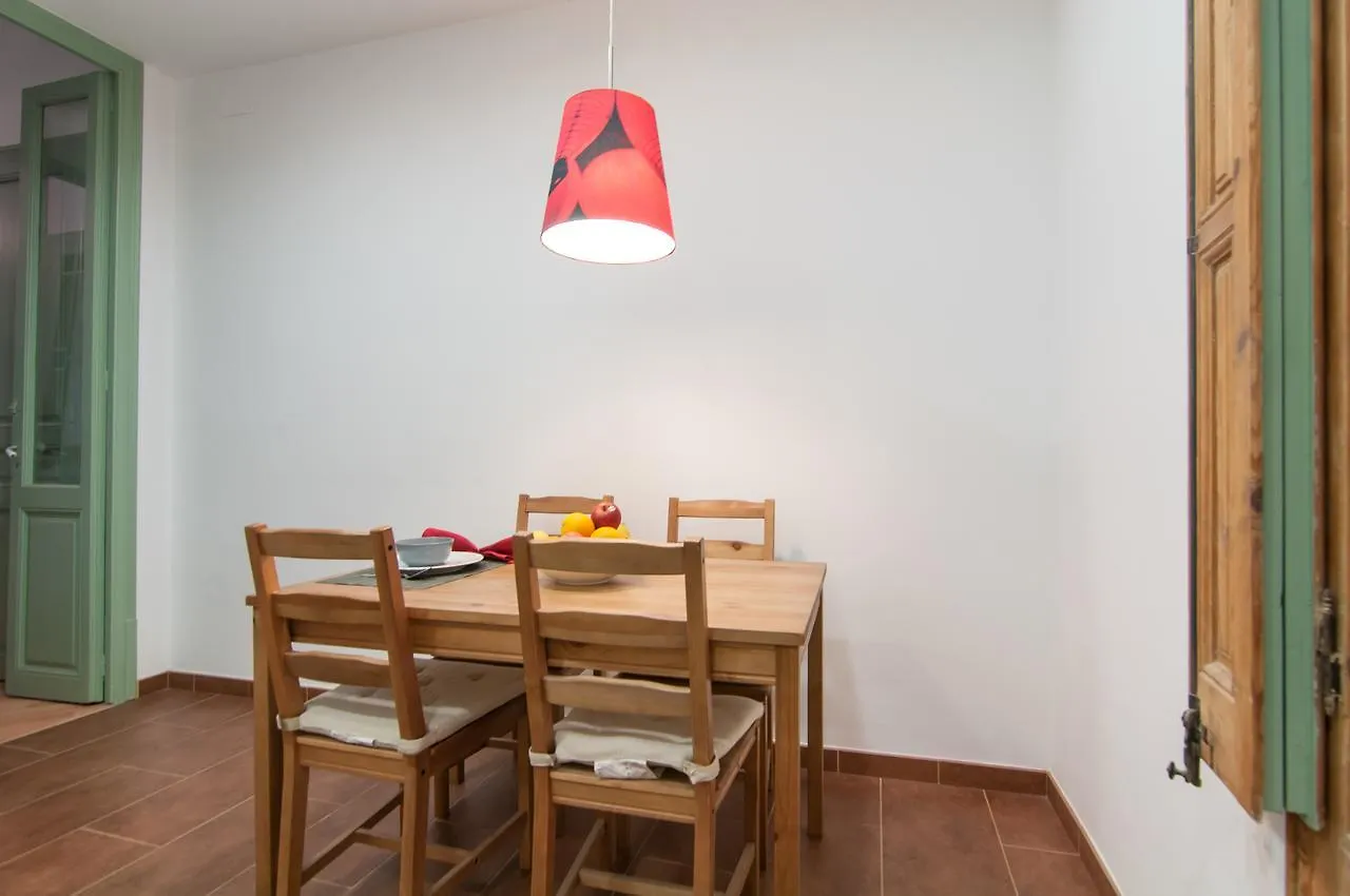 Montaber Apartment - Sant Antoni Barcelona