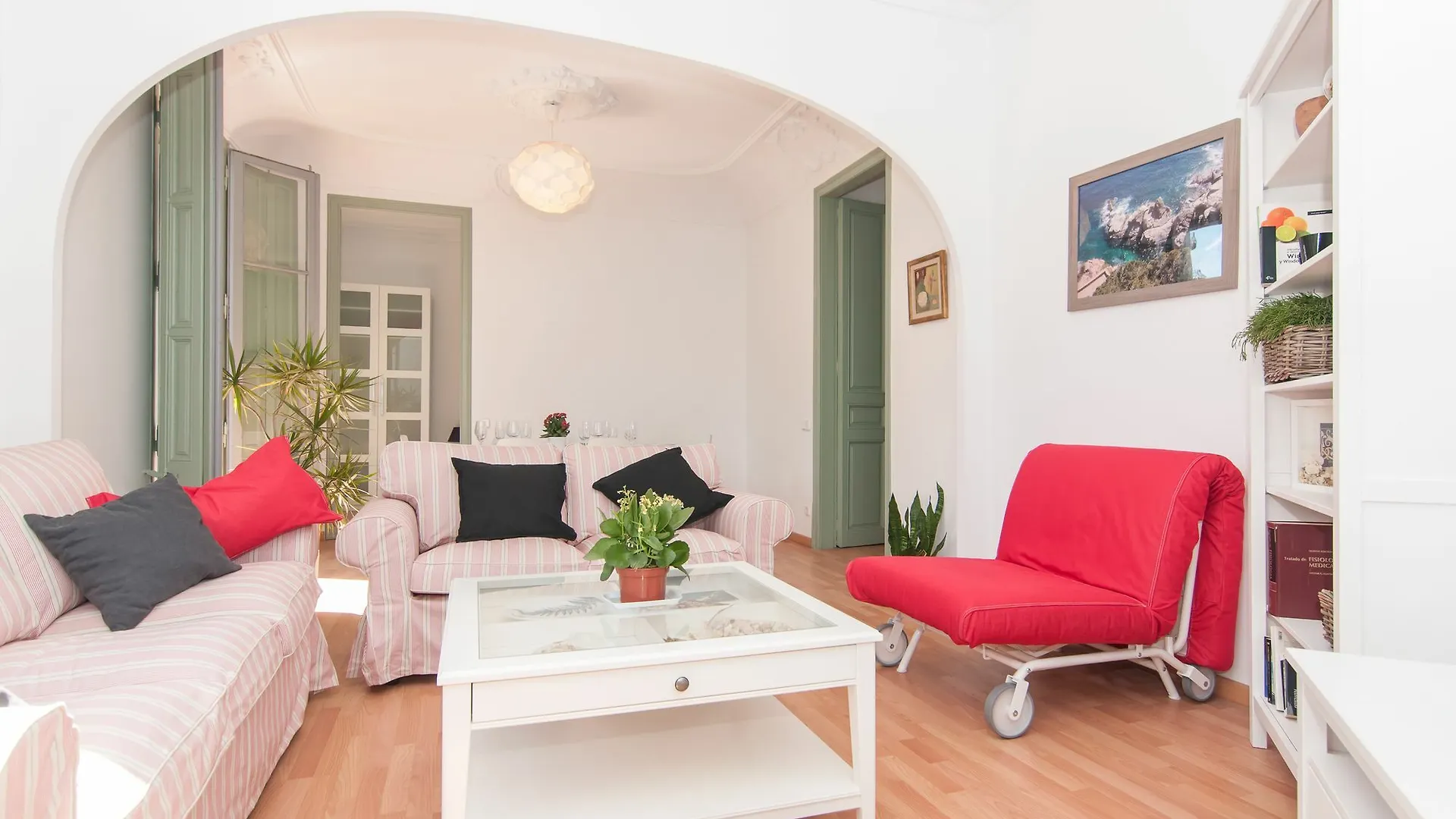 Montaber Apartment - Sant Antoni Barcelona