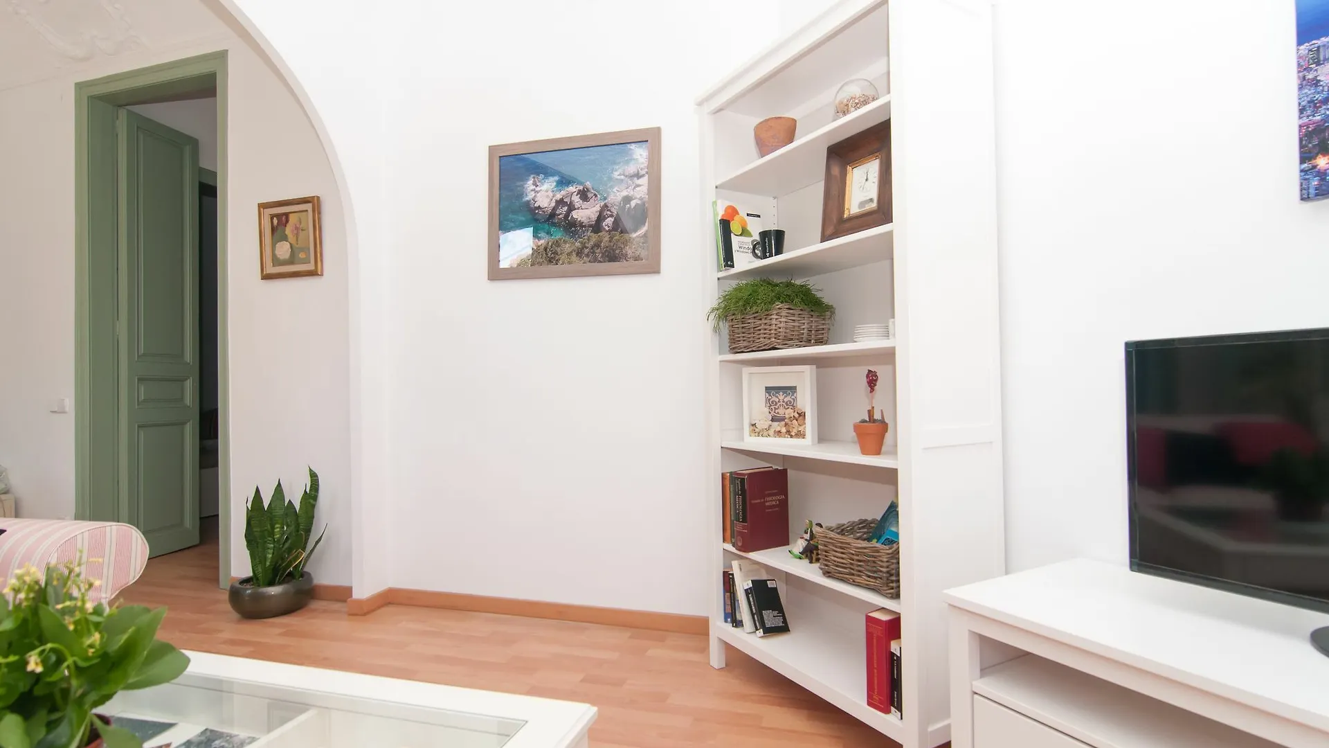 Montaber Apartment - Sant Antoni Barcelona Spain