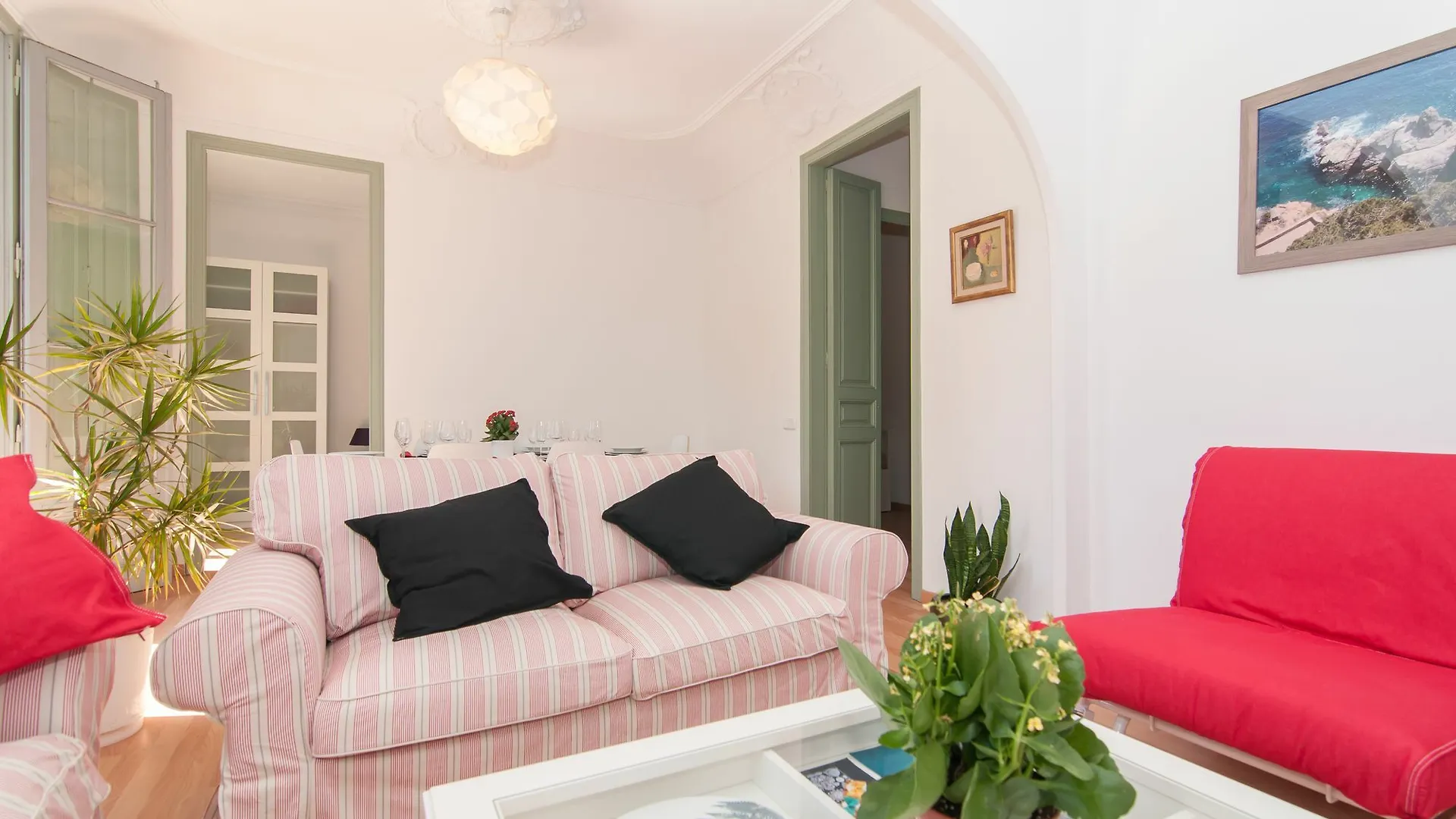 Montaber Apartment - Sant Antoni Barcelona